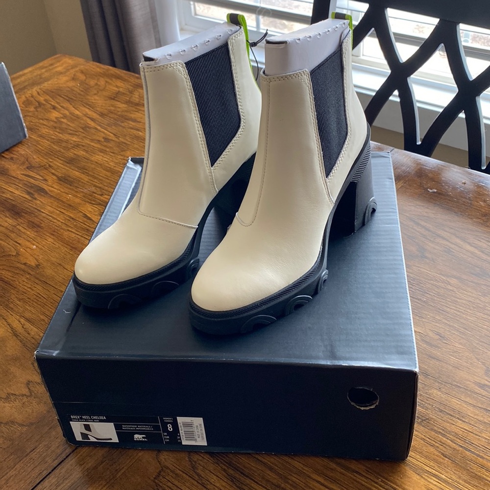 Sorel Brex Heel Chelsea Boot